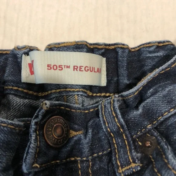 Levi’s 505 regular, size 8 - Picture 2 of 3